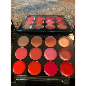 ISH Lip Statement Palette